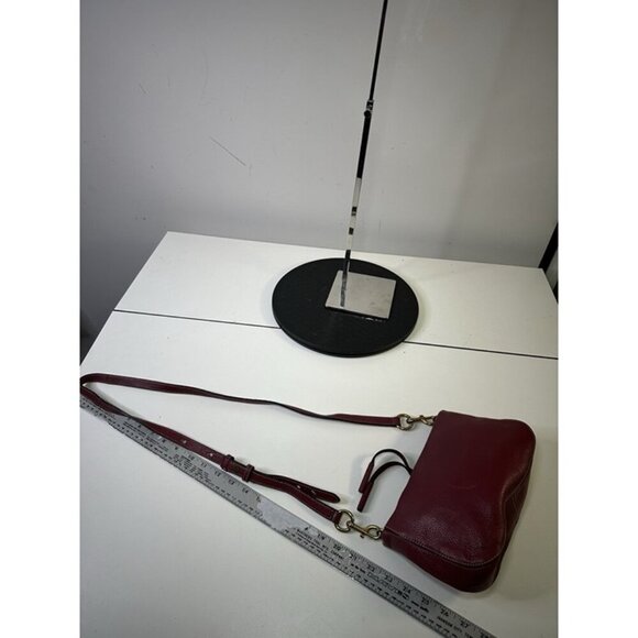 Marc Jacobs Red Pebbled Leather Crossbody - Picture 7 of 11